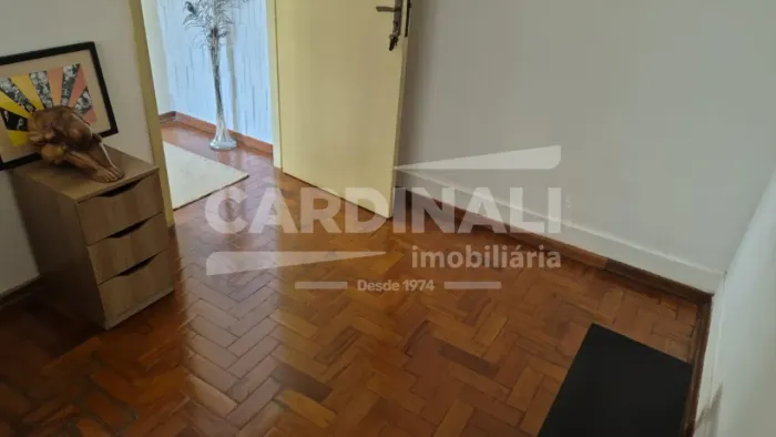 Sala comercial com ótima localização, no centro da cidade.