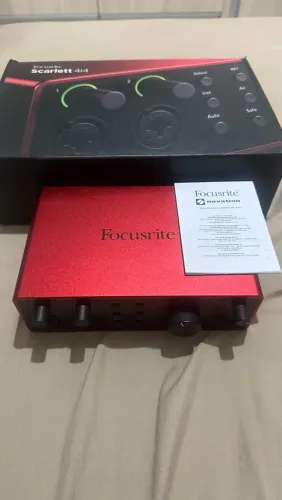FOCUSRITE SCARLETT 4i4 4ª Gen.