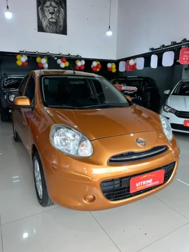 Nissan March S 1.0 16V Flex Fuel 5P 2013