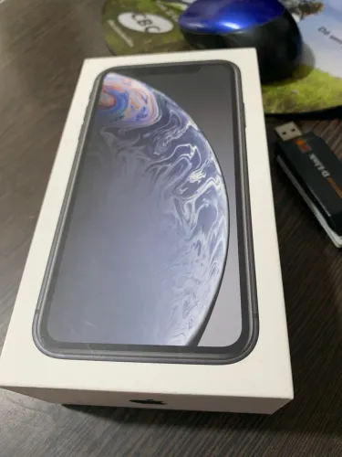 iPhone  XR completo e NF 