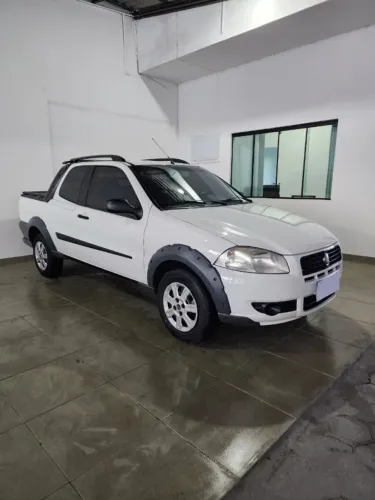 Fiat Strada Working 1.4 MPI Fire Flex 8V CD 2013