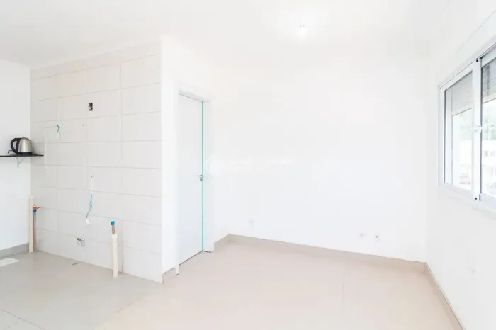 Apartamento/ Loft em condomínio com piscina, infra e 1 vaga