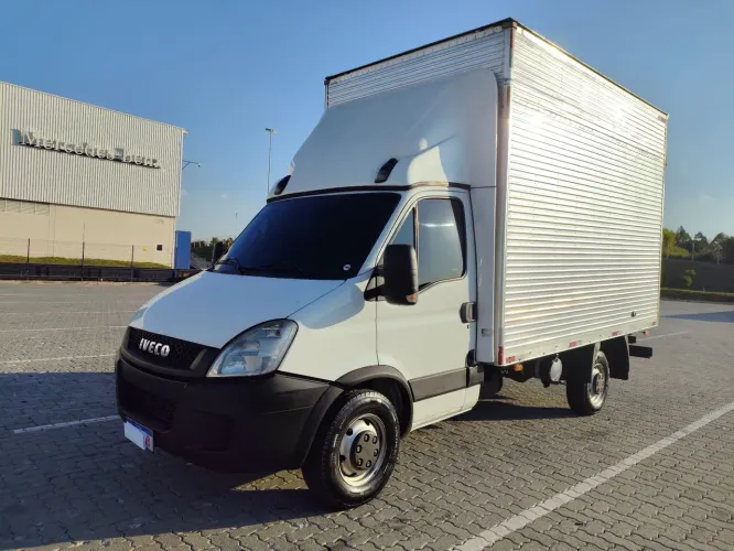 Iveco Daily Gran Furgone 35s14 3.0 16V Turbo Diesel Mec. E5 2017