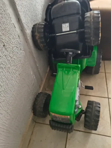 Mimi trator novíssimo 