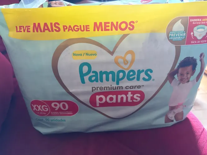 Fraldas tamanho xg nova lacrada