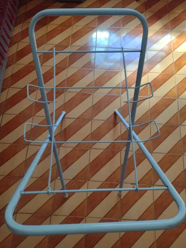 Vende -se suporte de banheira usado