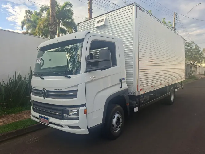 DELIVERY 11.180 ANO 2022 ÚNICO DONO 