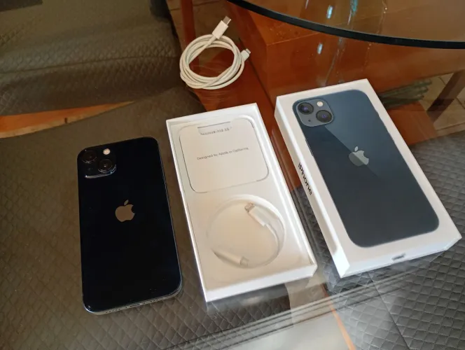 iPhone 13/128GB novinho Bateria 87%