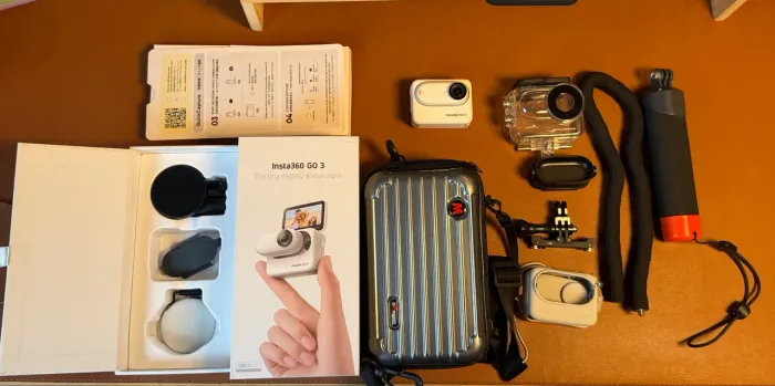 Insta360 GO 3 128GB + Kit Completo + Case + Waterproof + Bastão Flutuante