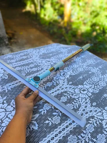 Limpa vidros 2 em 1 ou rodo mágico