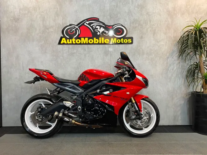 Triumph Daytona 675i ano 2014