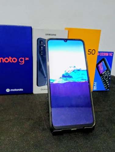 REALME NOTE 50 64 GB SEMI-NOVO ORIGINAL COM PELÍCULA SEM DETALHES