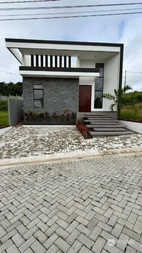 Casa com 3 dormitórios à venda, 108 m² por R$ 680.000,00 - Vila Cabral - Campina Grande/PB