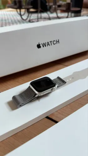 Apple Watch SE