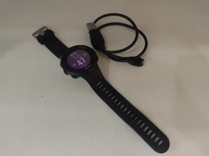 Relogio com GPS e frequencimetro Garmin Forerunner 45