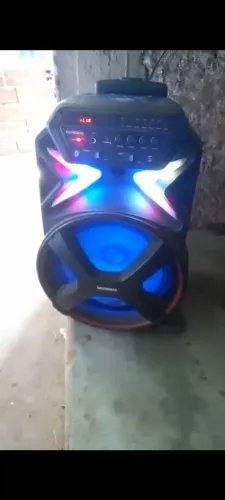 Vende-se caixa amplificadora mundial cm-400 de 400 w
