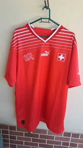 SELEÇÃO SUÍÇA COPA 2022<br>COPA 2022 <br>NA TAG!<br>Medidas: 76 x 60<br>Tamanho: GG<br>Valor: 350 + fre