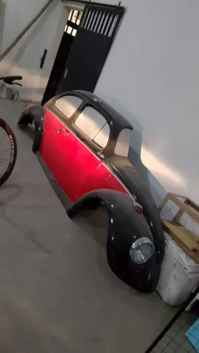 Fusca de decoração em fibra de vidro 