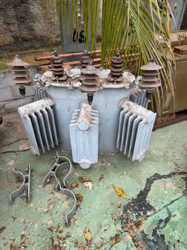 Transformador 112.5 KVA
