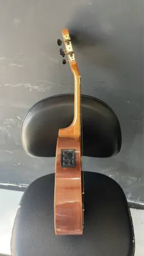 Cavaquinho MAJU