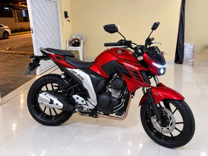 Fz25 Fazer 250 cilindradas 2023 Modelo novo e não baixo valor era 22.500