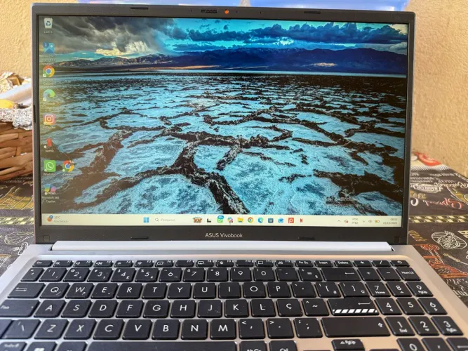 Notebook Assus Vivobook
