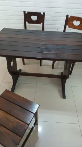 Mesa de madeira 