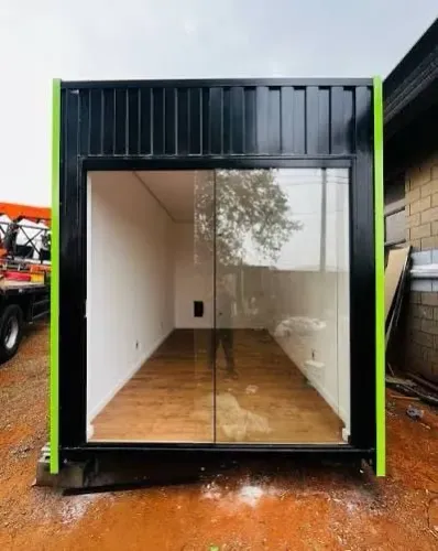 Loja Container
