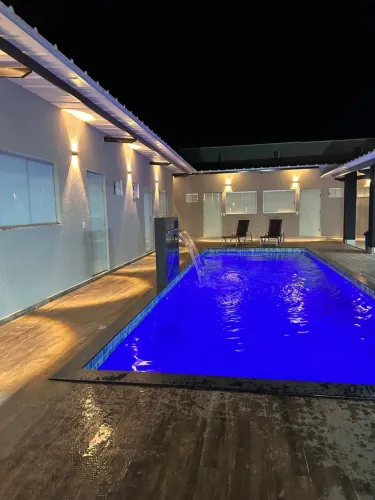 ALUGA-SE UMA CASA EM ARUANÃ