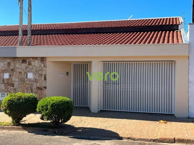 Casa com 3 dormitórios à venda, 234 m² por R$ 720.000,00 - Parque Novo Mundo - Americana/S