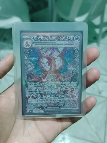 CHARIZARD OBSIDIANA EM CHAMAS (223/197)