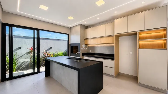 Casa à venda com 3 suítes no Porto Unique por R$1.350.000 REF: 109