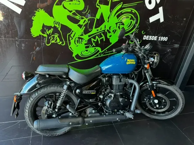 Royal Enfield Meteor F 2023