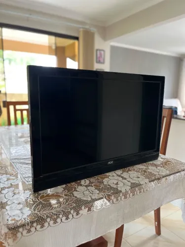 Vendo 2 TVs 29 e 1 TV de 32 polegadas