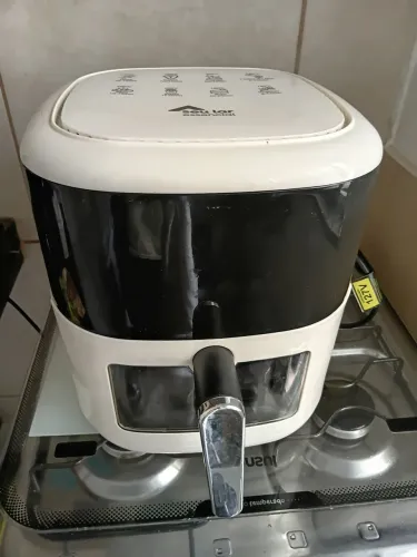 Vendo air fryer apenas 2 meses de uso