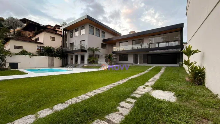 Casa com 4 quartos à venda, 562 m² por R$ 6.500.000 - Piratininga - Niterói/RJ