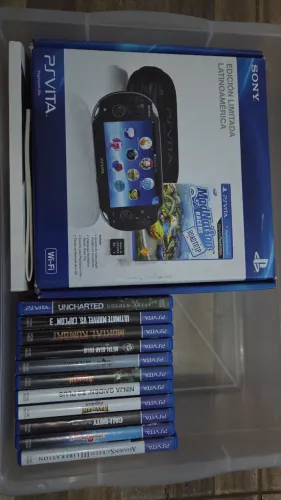 Psvita edição america latina em perfeito estado