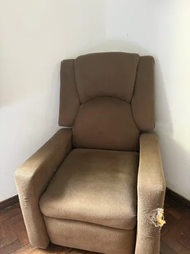 Poltrona reclinável 