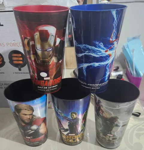 PROMOÇÃO, Copos colecionáveis de Filmes do Cinemark, todos em Perfeito estado.