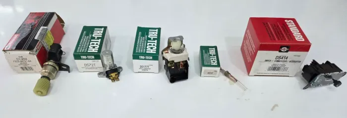 LOTE PEÇAS AUTOMOTIVAS IMPORTADAS NOVAS - GM / FORD / GMC / CHEVROLET / BUICK