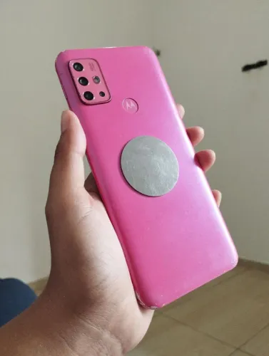 Moto g20 com tela quebrada