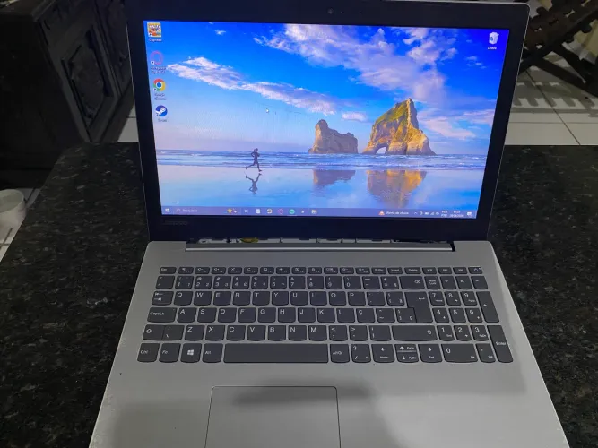 Notebook Lenovo usado