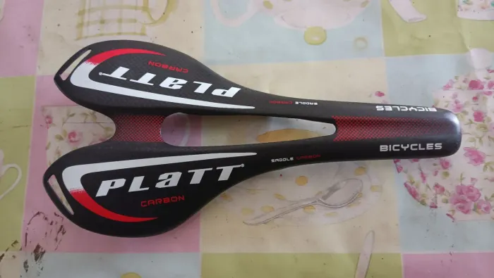 Selin de bike em fibra de carbono ultra leve
