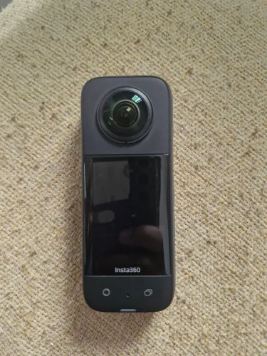 Insta 360 X3 