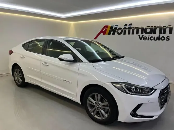 Hyundai Elantra 2.0 16V Flex Aut. 2017