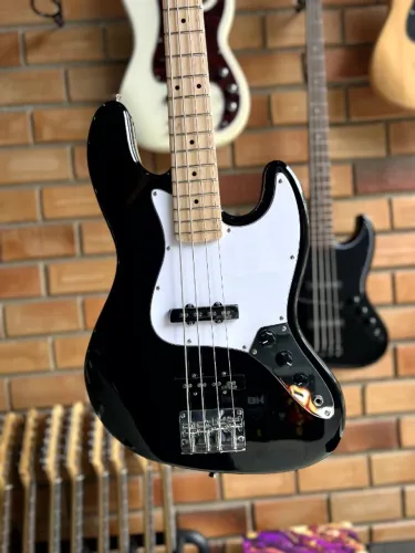 SHELTER SHJB75PRO 4C JAZZ BASS BK 