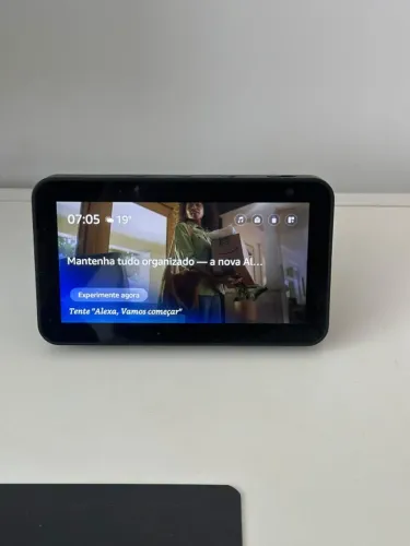 Echo Show 5 Smart Display de 5" com Alexa e câmera de 2 MP - Cor Preta