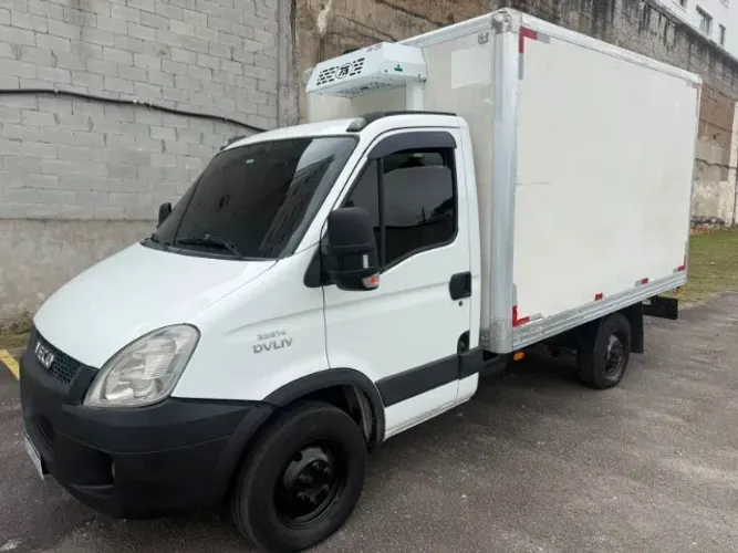 Iveco Daily Chassi 35s14 3.0 16V Diesel Mec. (e5) 2013