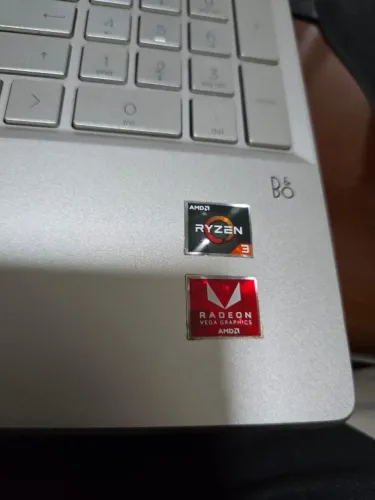 Notebook HP Pavilion 15 | AMD Ryzen 3 | 8GB RAM | SSD 256GB | Som B&O