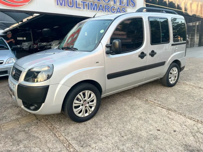 Fiat Doblo Essence 1.8 Flex 16V 5P 2019